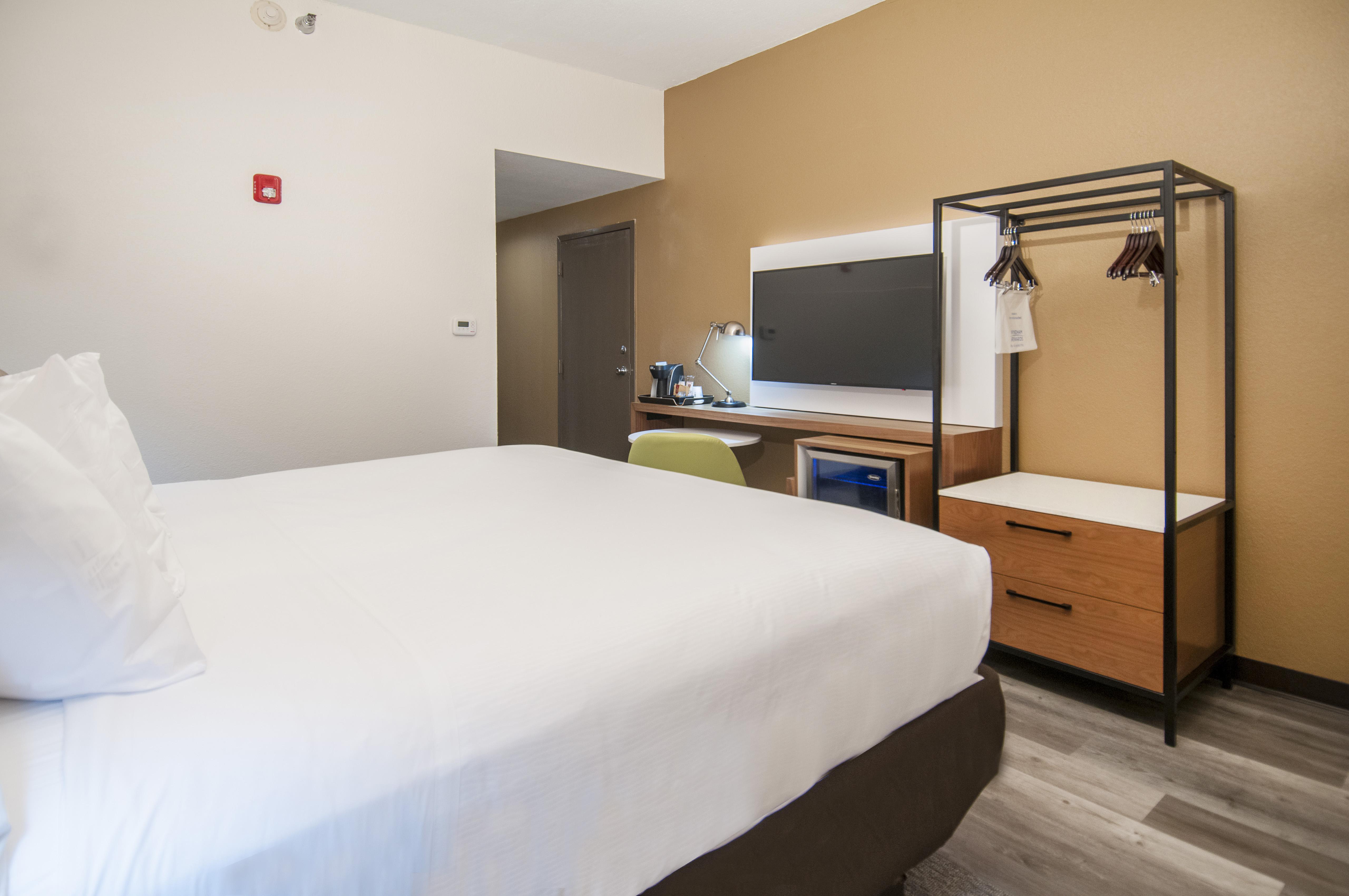 Avalon Hotel&Suites Alexandria Extérieur photo