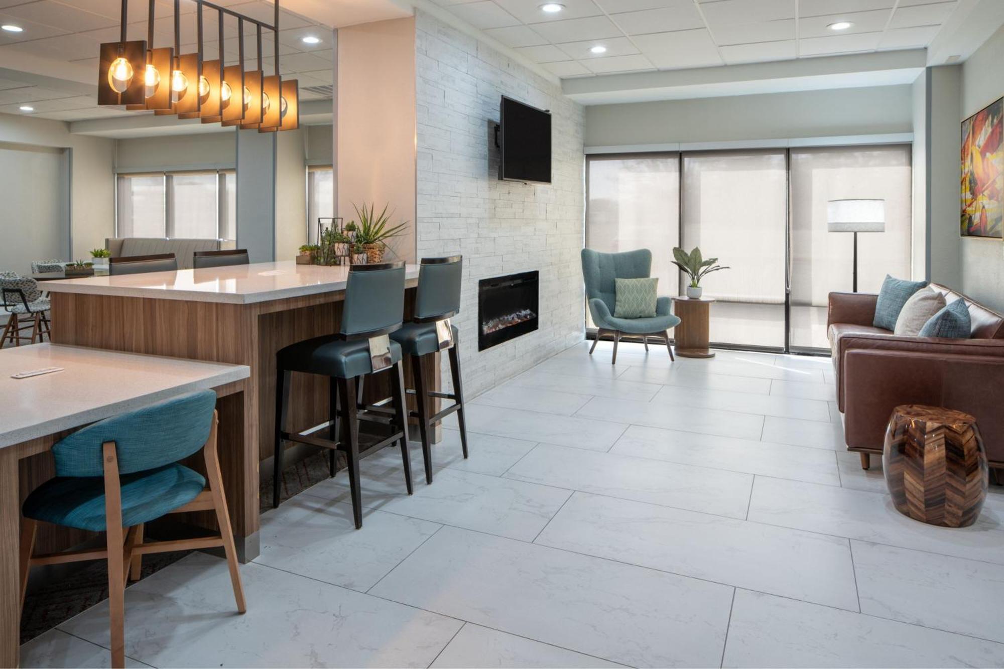 Avalon Hotel&Suites Alexandria Extérieur photo