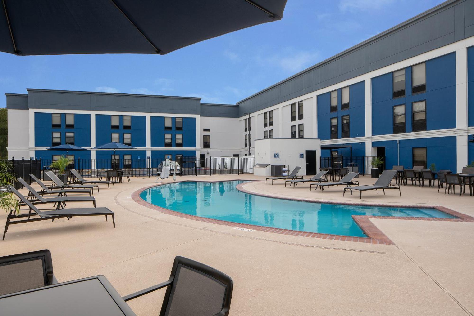 Avalon Hotel&Suites Alexandria Extérieur photo